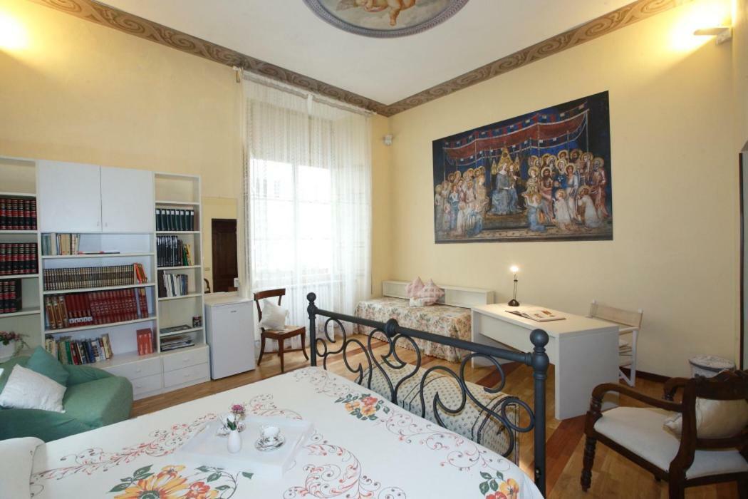 시에나 Residenza D'Epoca Montanini B&B 외부 사진